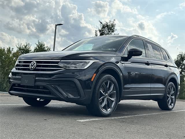 Thumbnail: 2022 Volkswagen Tiguan - 28
