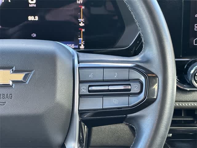 Thumbnail: 2023 Chevrolet Colorado - 9