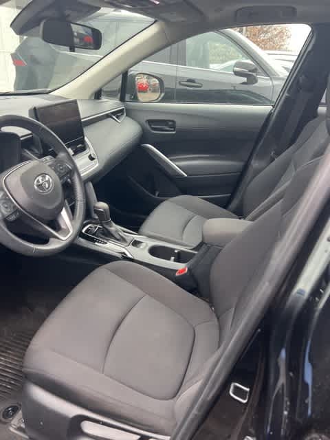 Thumbnail: 2023 Toyota Corolla Cross - 8