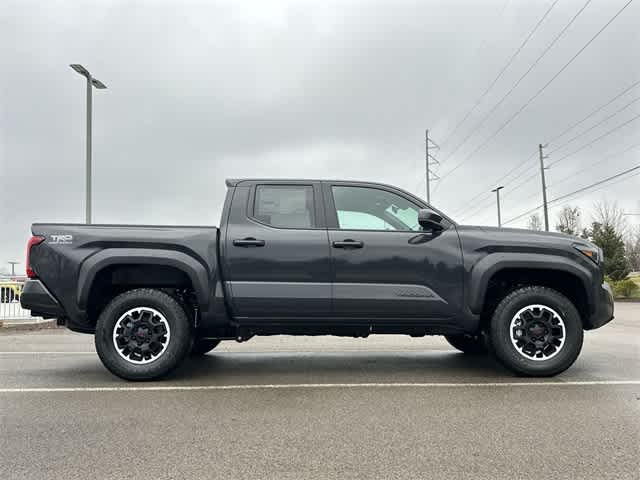 Thumbnail: 2025 Toyota Tacoma - 3