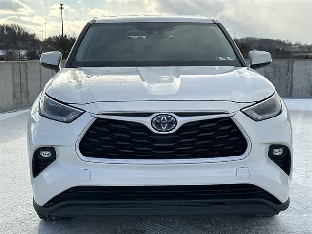 Thumbnail: 2021 Toyota Highlander - 30
