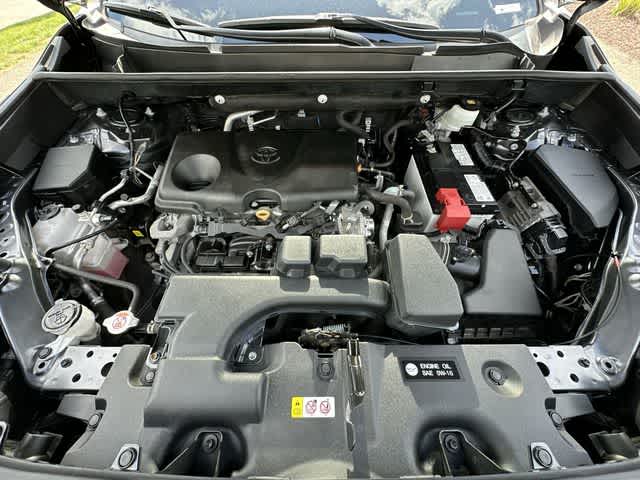 Thumbnail: 2022 Toyota RAV4 - 24
