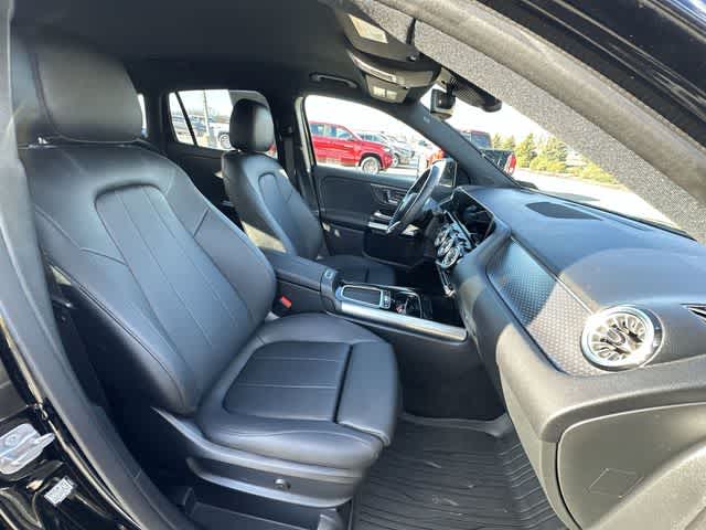 Thumbnail: 2025 Mercedes-Benz GLA - 21