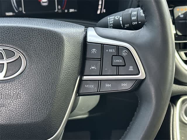 Thumbnail: 2024 Toyota Grand Highlander - 10