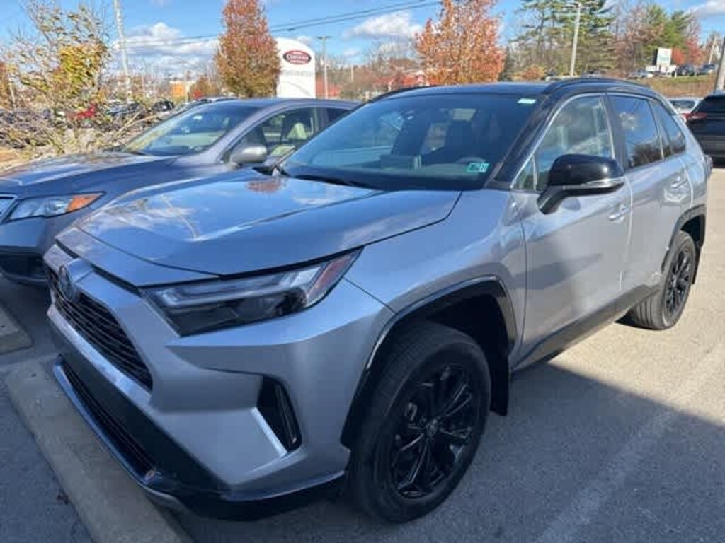 Used 2022 Toyota RAV4 Hybrid XSE SUV