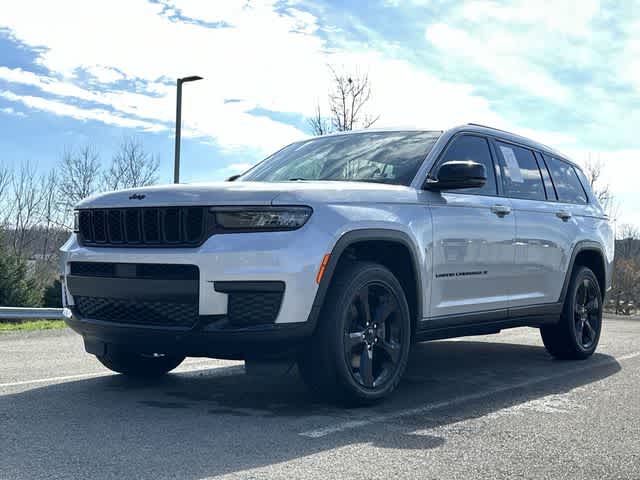 Thumbnail: 2023 Jeep Grand Cherokee - 33