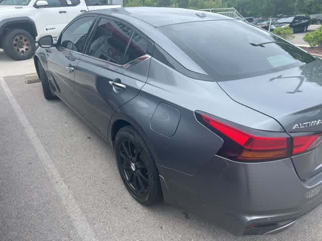 Thumbnail: 2020 Nissan Altima - 7