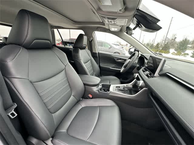 Thumbnail: 2025 Toyota RAV4 - 19