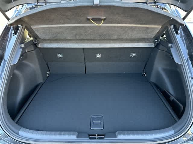 Thumbnail: 2025 Toyota Corolla - 22