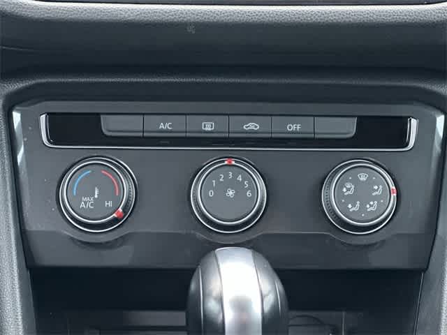 Thumbnail: 2020 Volkswagen Tiguan - 13