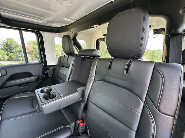 Thumbnail: 2023 Jeep Wrangler - 17