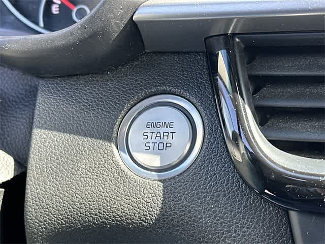 Thumbnail: 2020 Kia Optima - 11