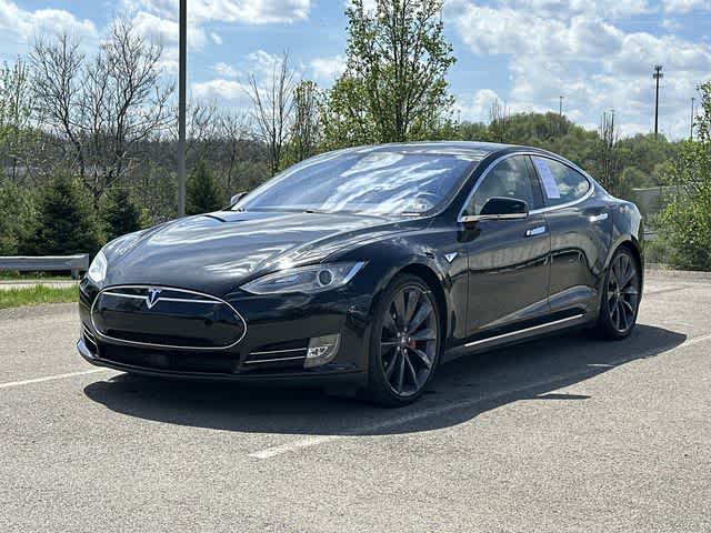 2015 Tesla Model S P85D -
                  Cranberry Township, PA