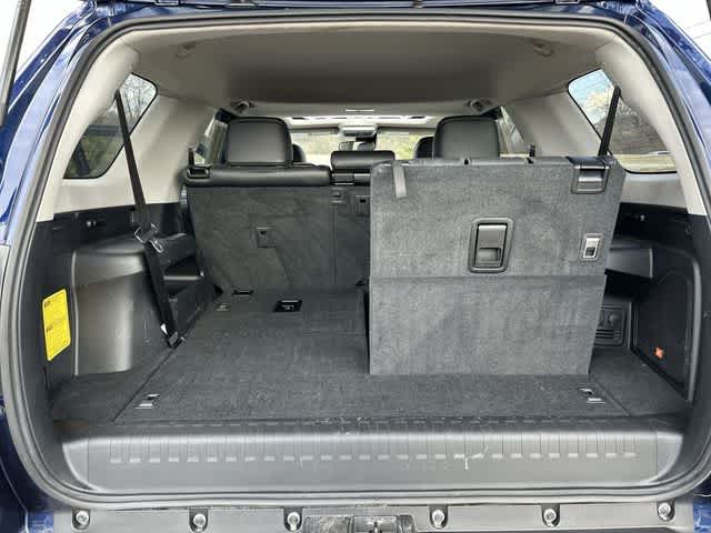 Thumbnail: 2022 Toyota 4Runner - 25