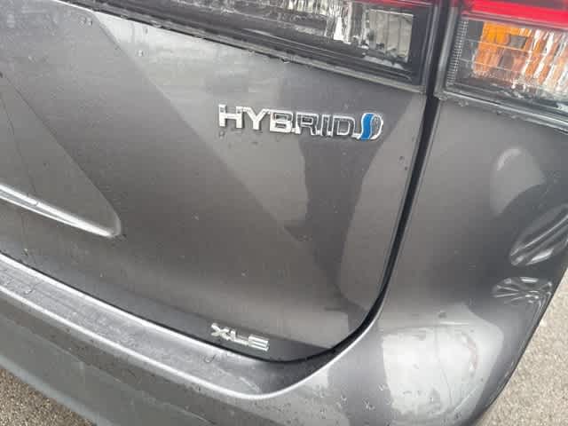 Thumbnail: 2022 Toyota Highlander - 4