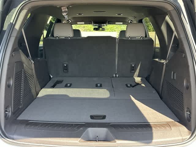 Thumbnail: 2021 Chevrolet Tahoe - 28