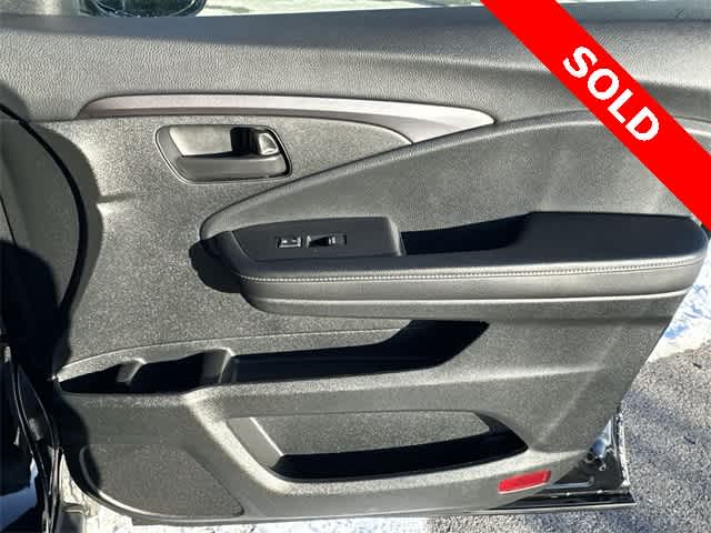 Thumbnail: 2022 Honda Passport - 23