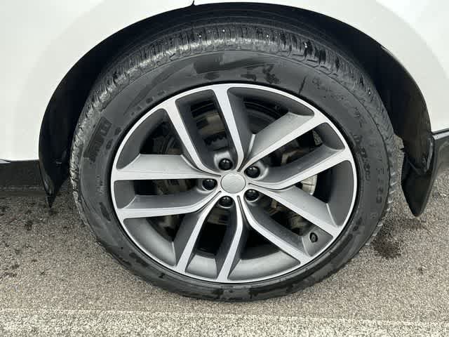 Thumbnail: 2025 Land Rover Range Rover - 5