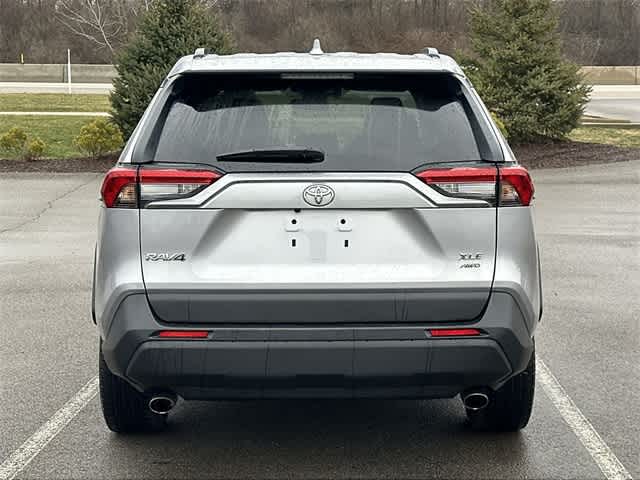 Thumbnail: 2023 Toyota RAV4 - 4