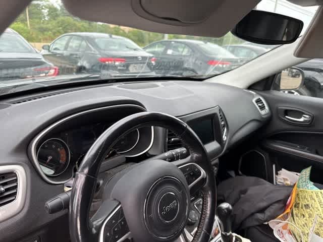 Thumbnail: 2019 Jeep Compass - 6