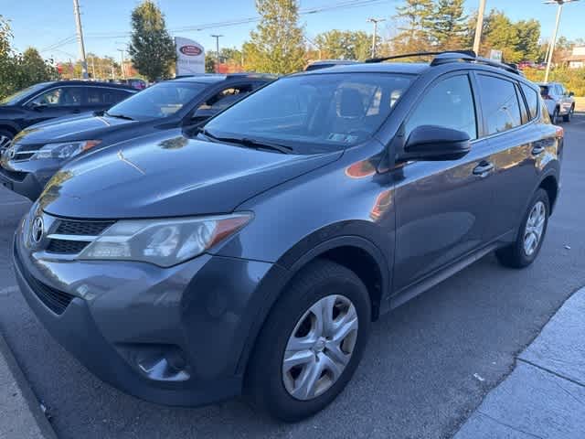 Thumbnail: 2015 Toyota RAV4 - 1