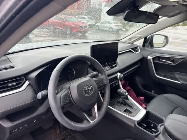 Thumbnail: 2023 Toyota RAV4 - 6