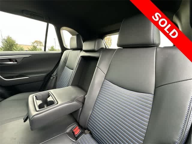 Thumbnail: 2022 Toyota RAV4 - 17