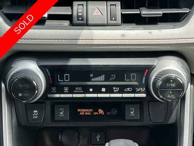 Thumbnail: 2020 Toyota RAV4 - 15
