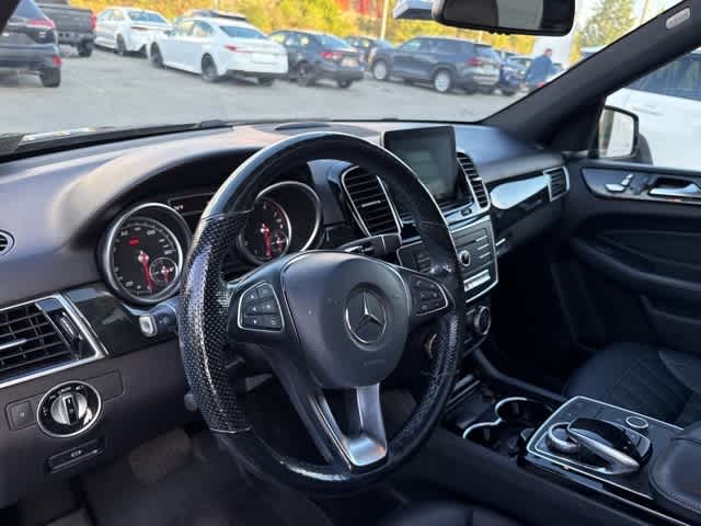 Thumbnail: 2016 Mercedes-Benz GLE - 6