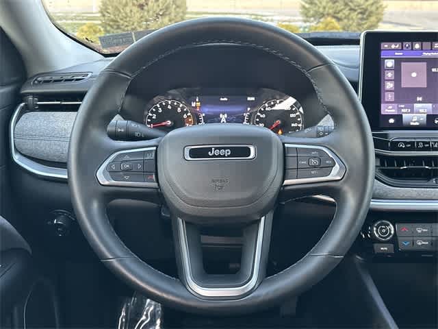 Thumbnail: 2022 Jeep Compass - 7