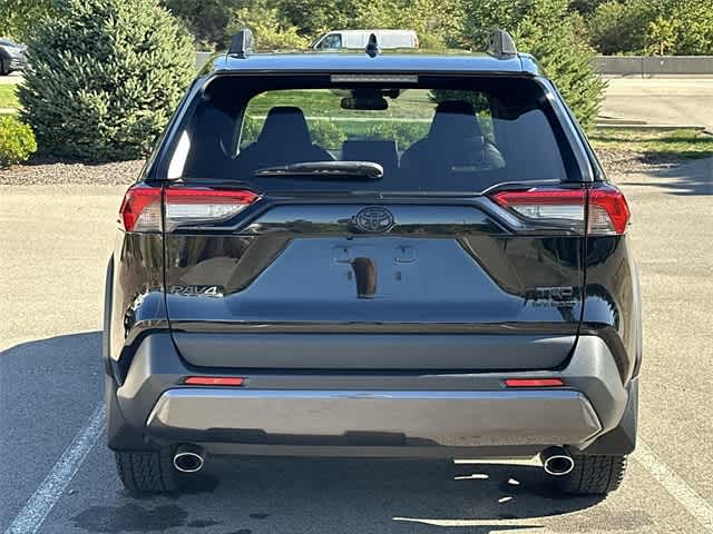 Thumbnail: 2022 Toyota RAV4 - 4