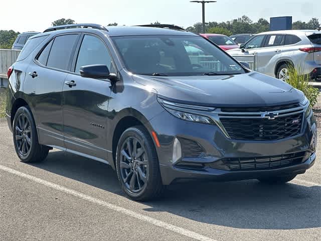 Thumbnail: 2022 Chevrolet Equinox - 31