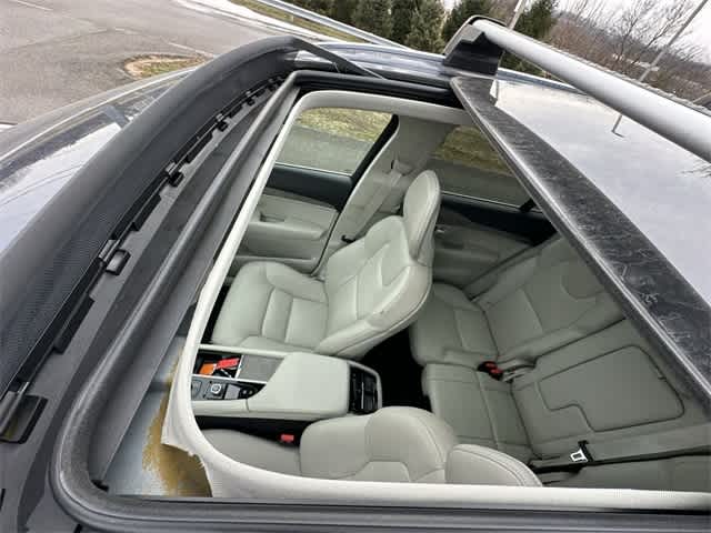 Thumbnail: 2023 Volvo XC90 - 6