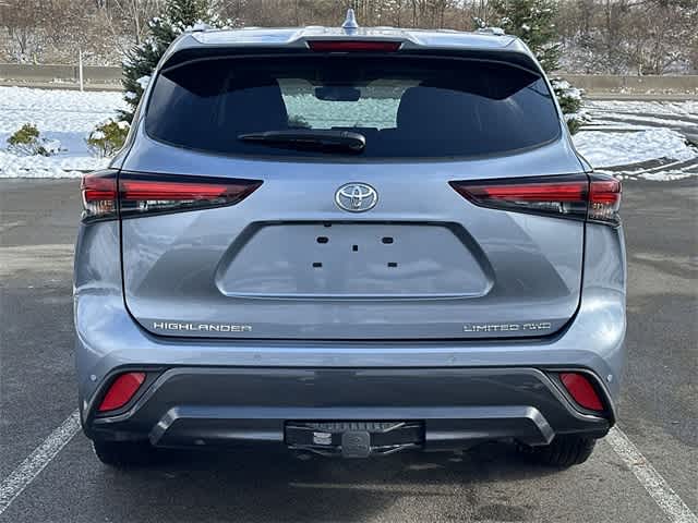Thumbnail: 2024 Toyota Highlander - 4