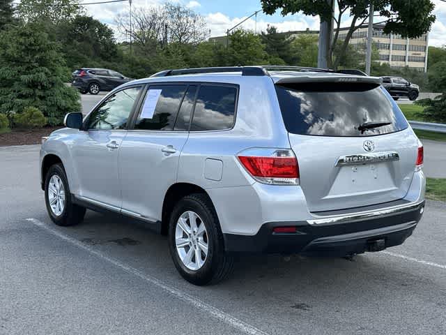 Thumbnail: 2012 Toyota Highlander - 32