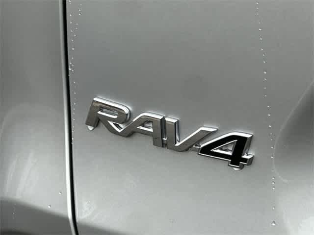 Thumbnail: 2025 Toyota RAV4 - 26