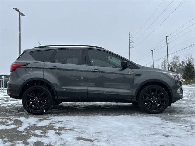 Thumbnail: 2019 Ford Escape - 3