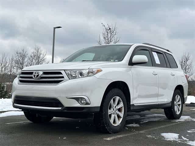 Thumbnail: 2012 Toyota Highlander - 15