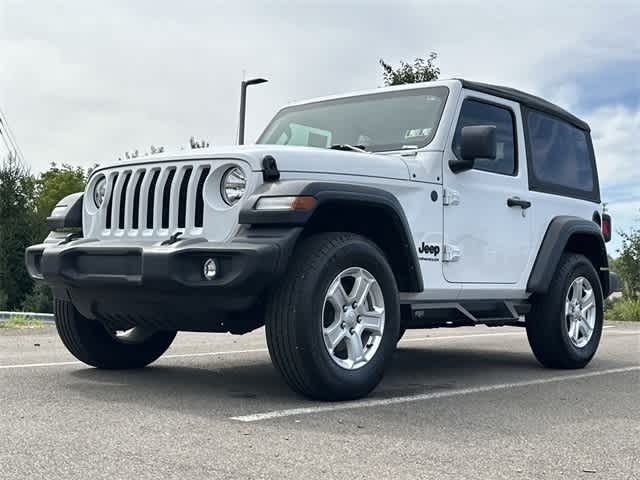 Thumbnail: 2022 Jeep Wrangler - 27