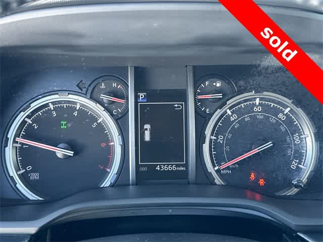 Thumbnail: 2022 Toyota 4Runner - 7