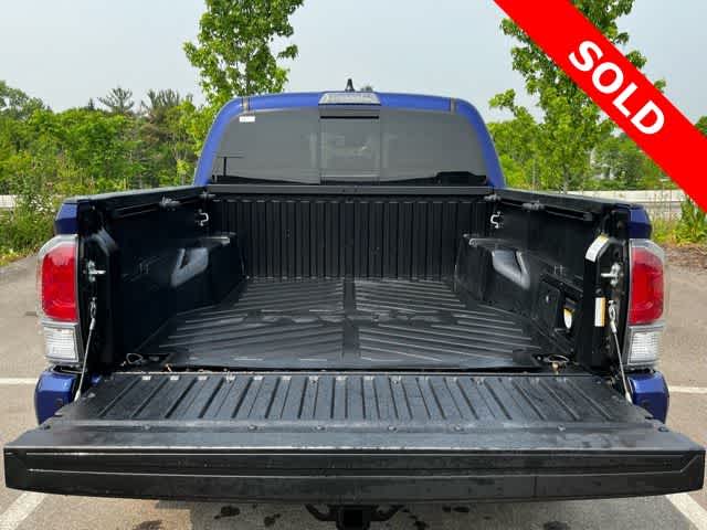 Thumbnail: 2022 Toyota Tacoma - 18