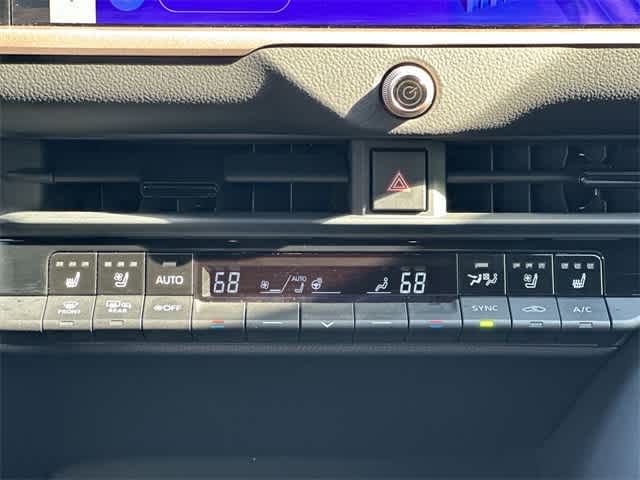 Thumbnail: 2025 Toyota Crown - 14