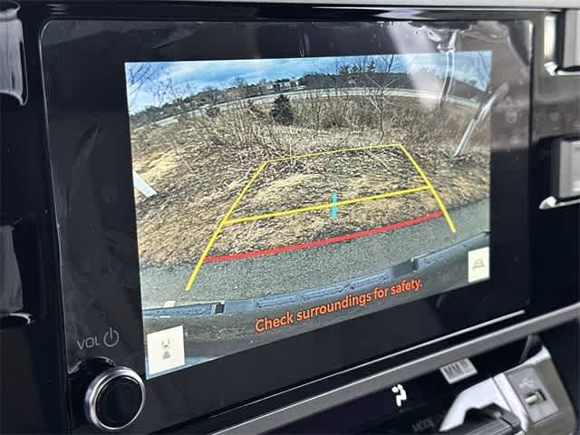 Thumbnail: 2025 Toyota Tundra - 12