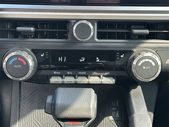 Thumbnail: 2024 Toyota Tacoma - 14