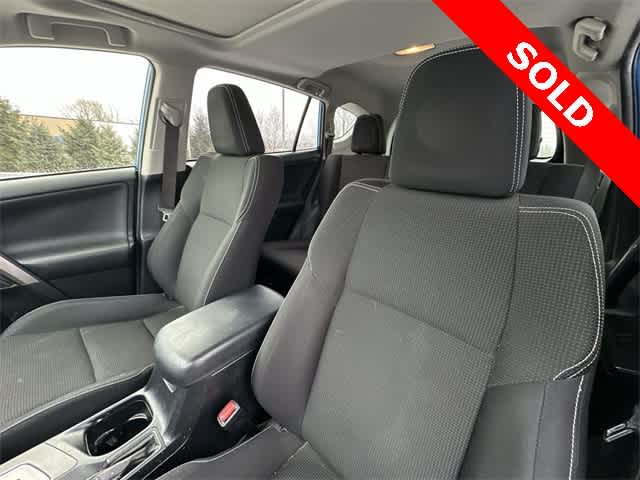 Thumbnail: 2017 Toyota RAV4 - 15