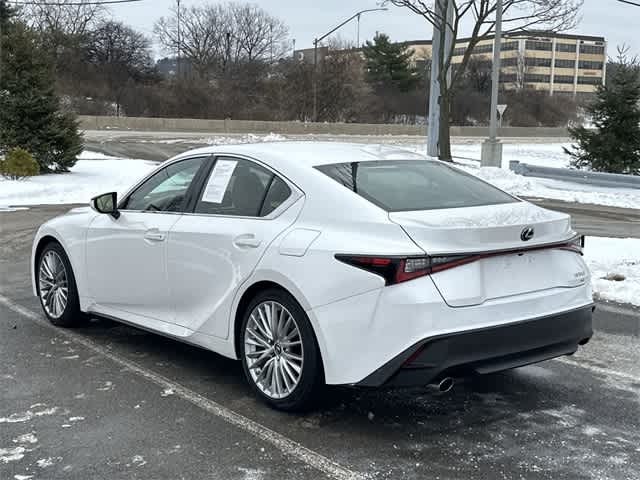 Thumbnail: 2022 Lexus IS - 33