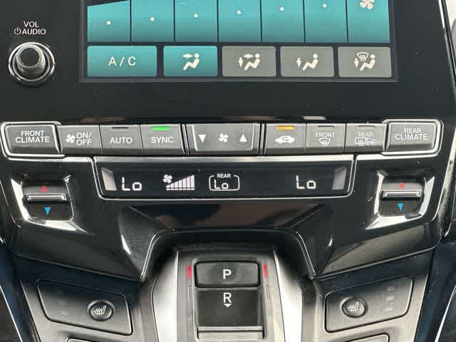 Thumbnail: 2023 Honda Odyssey - 18