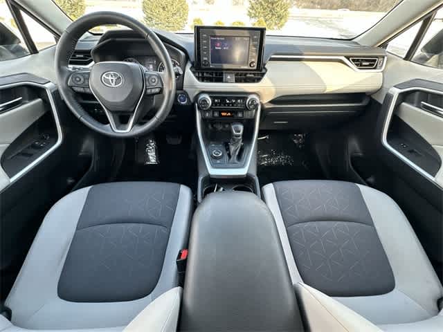 Thumbnail: 2021 Toyota RAV4 - 20