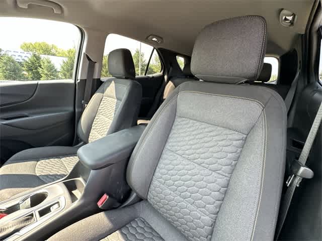 Thumbnail: 2021 Chevrolet Equinox - 14
