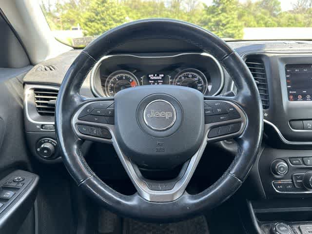 Thumbnail: 2019 Jeep Cherokee - 7